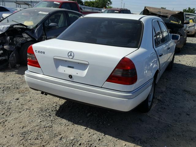 WDBHA22E3SF183915 - 1995 MERCEDES-BENZ C 220 WHITE photo 4