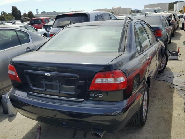 YV1VS27513F999396 - 2003 VOLVO S40 1.9T BLACK photo 4