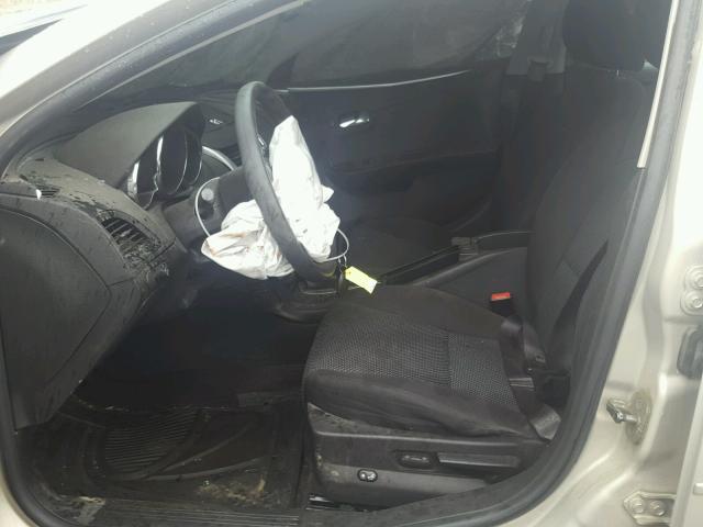 1G1ZC5E03CF197776 - 2012 CHEVROLET MALIBU 1LT 奶油色 照片 5