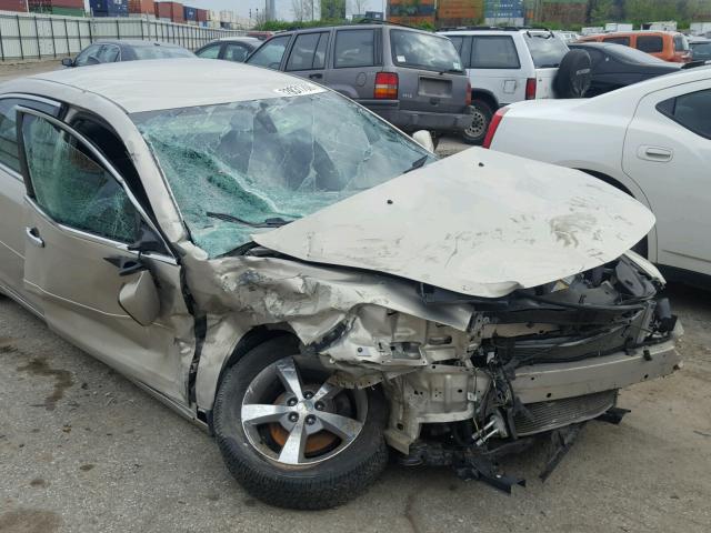 1G1ZC5E03CF197776 - 2012 CHEVROLET MALIBU 1LT 奶油色 照片 9