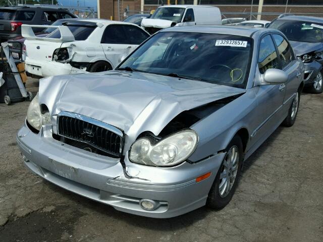 KMHWF35H84A960302 - 2004 HYUNDAI SONATA GLS SILVER photo 2