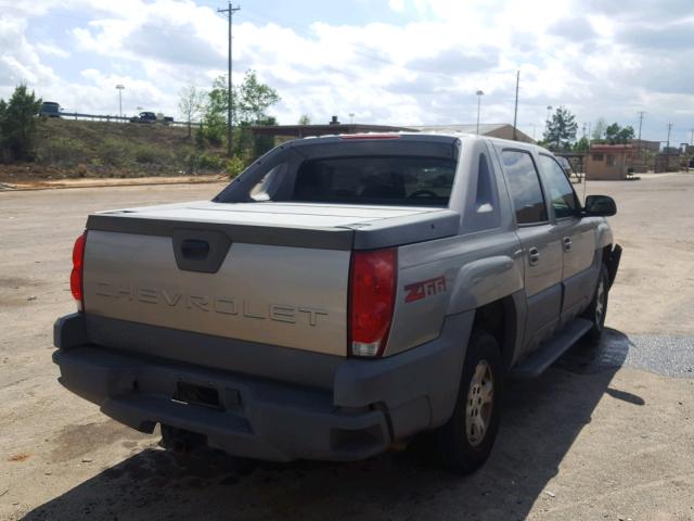 3GNEC13T02G208247 - 2002 CHEVROLET AVALANCHE GRAY photo 4