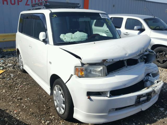 JTLKT324X64049133 - 2006 TOYOTA SCION XB WHITE photo 1