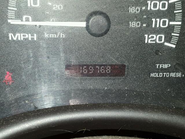 1G1NE52J52M586824 - 2002 CHEVROLET MALIBU LS GOLD photo 8