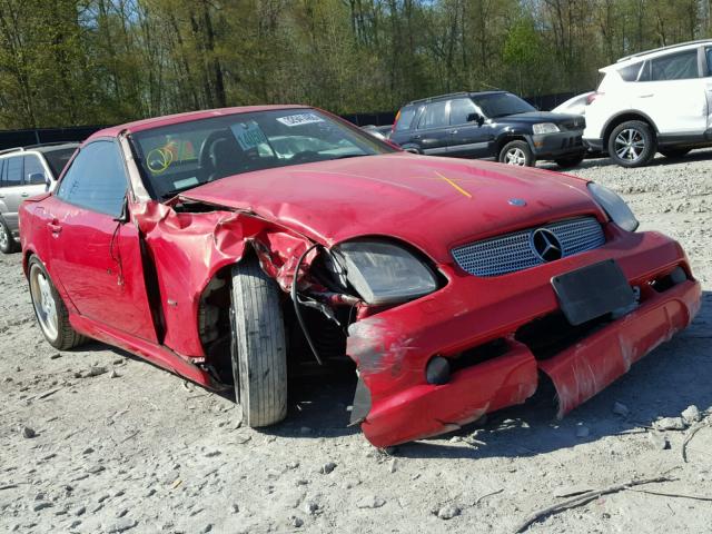 WDBKK65F61F215723 - 2001 MERCEDES-BENZ SLK 320 RED photo 9