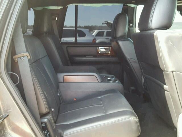 5LMJJ2HT2HEL00626 - 2017 LINCOLN NAVIGATOR 灰色 照片 6