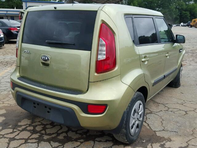 KNDJT2A52D7516813 - 2013 KIA SOUL GREEN photo 4