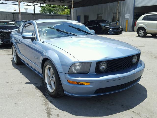 1ZVFT82HX65201383 - 2006 FORD MUSTANG GT BLUE photo 1