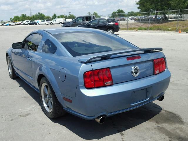 1ZVFT82HX65201383 - 2006 FORD MUSTANG GT BLUE photo 3
