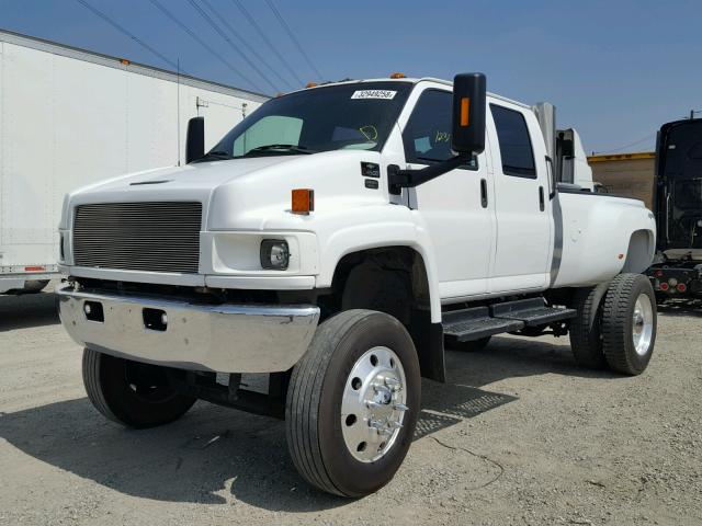 1GBE4E1225F532950 - 2005 CHEVROLET C4500 C4E0 WHITE photo 2