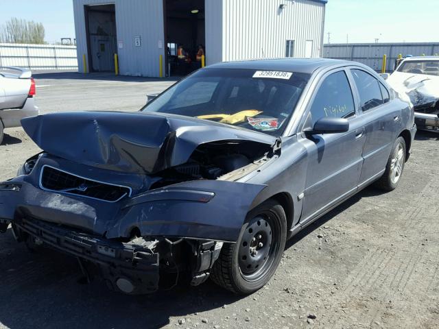 YV1RS592962525682 - 2006 VOLVO S60 2.5T GRAY photo 2