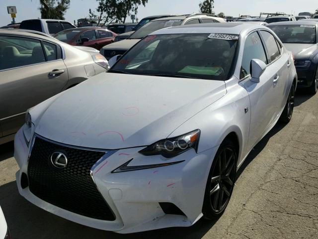 JTHBA1D23G5011786 - 2016 LEXUS IS 200T WHITE photo 2