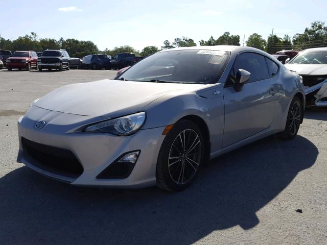 JF1ZNAA12D2732457 - 2013 TOYOTA SCION FR-S SILVER photo 2