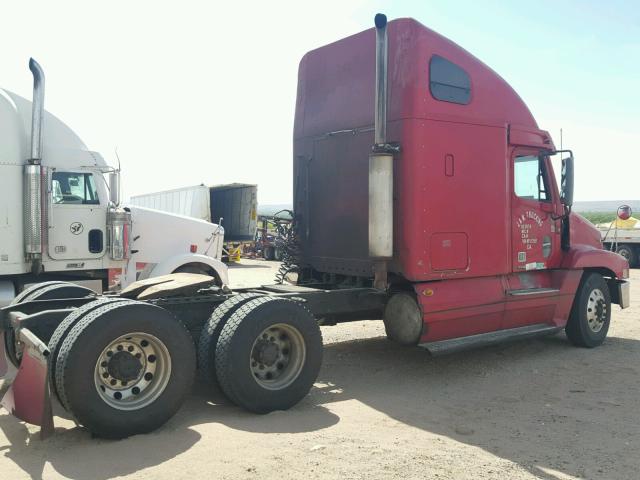 1FUJBBBD31PJ13551 - 2001 FREIGHTLINER CONVENTION RED photo 4