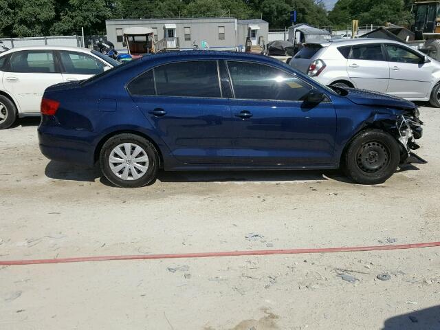 3VW2K7AJXEM375284 - 2014 VOLKSWAGEN JETTA BASE Կապույտ լուսանկար 9