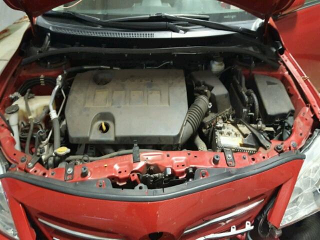 5YFBU4EE0DP156334 - 2013 TOYOTA COROLLA RED photo 7