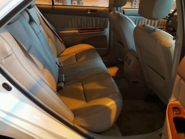 4T1BF30K63U048606 - 2003 TOYOTA CAMRY LE WHITE photo 6