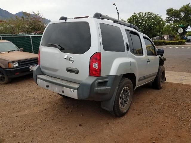 5N1AN0NW2EN801795 - 2014 NISSAN XTERRA X SILVER photo 4