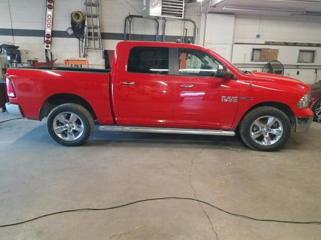 1C6RR7LM5FS595159 - 2015 RAM 1500 SLT წითელი ფოტო 1