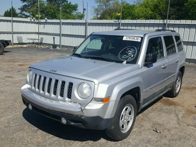 1J4NT1GA3BD270847 - 2011 JEEP PATRIOT SP SILVER photo 2