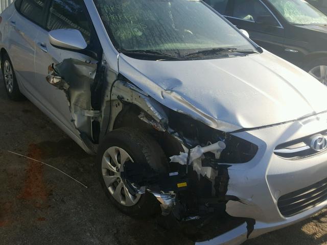 KMHCT4AE0GU026232 - 2016 HYUNDAI ACCENT SE SILVER photo 9