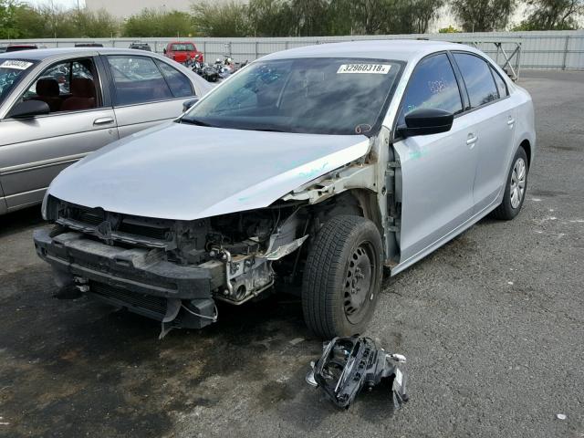 3VW2K7AJ8EM275684 - 2014 VOLKSWAGEN JETTA BASE 银色 照片 2