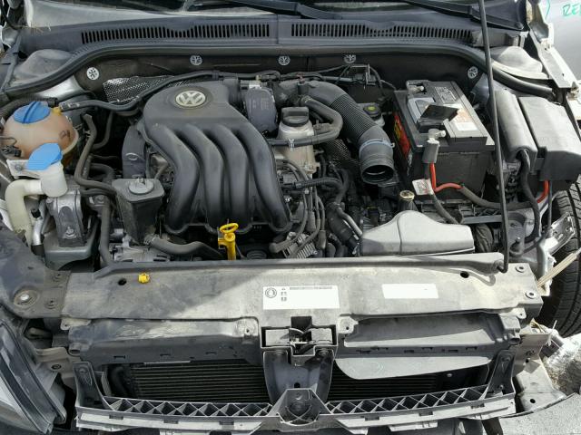 3VW2K7AJ8EM275684 - 2014 VOLKSWAGEN JETTA BASE 银色 照片 7