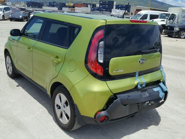 KNDJN2A2XG7862919 - 2016 KIA SOUL GREEN photo 3