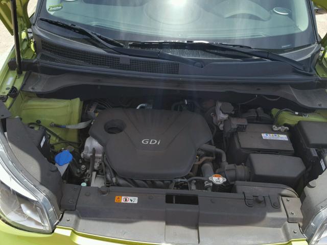 KNDJN2A2XG7862919 - 2016 KIA SOUL GREEN photo 7