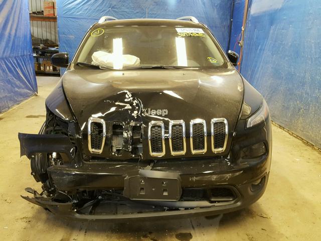 1C4PJMLB3JD514533 - 2018 JEEP CHEROKEE L BLACK photo 9