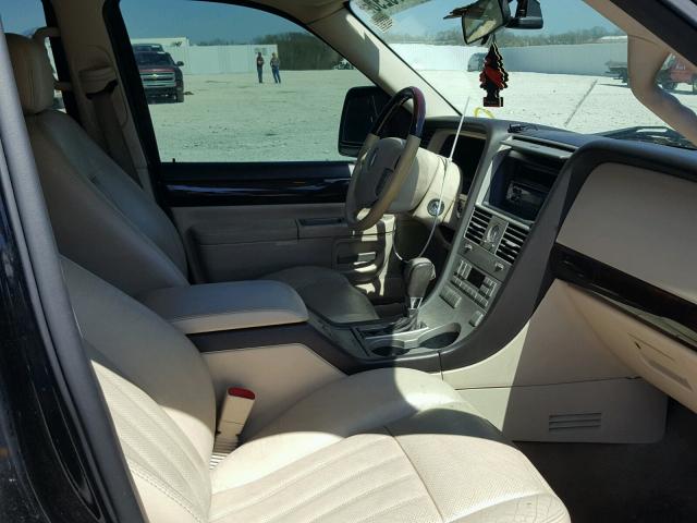 5LMEU78H73ZJ35918 - 2003 LINCOLN AVIATOR 黑色 照片 5