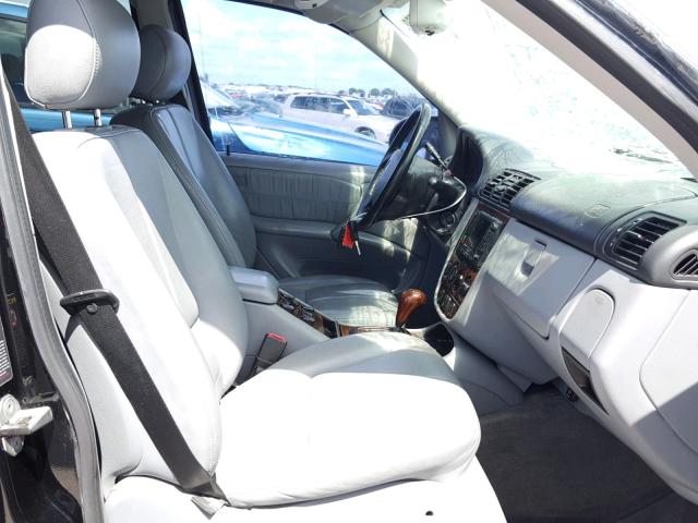 4JGAB72E5YA217139 - 2000 MERCEDES-BENZ ML 430 黑色 照片 5