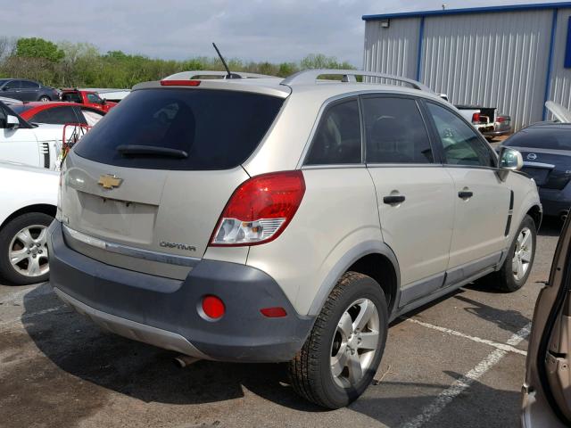 3GNAL2EK7CS597797 - 2012 CHEVROLET CAPTIVA SP GOLD photo 4