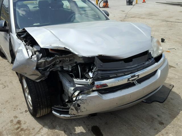 1G1ZT52865F242139 - 2005 CHEVROLET MALIBU LS 银色 照片 9