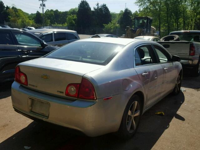 1G1ZC5EU8BF352257 - 2011 CHEVROLET MALIBU 1LT 银色 照片 4