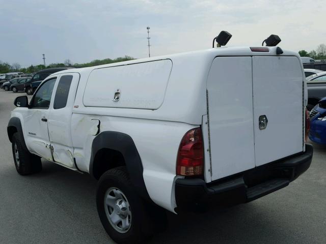 5TFTX4GN2EX033596 - 2014 TOYOTA TACOMA PRE WHITE photo 3