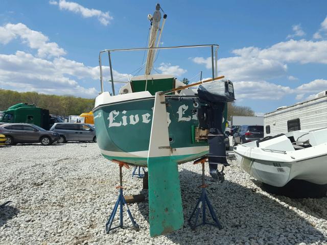 XDYG0284M76E - 1976 SAIL BOAT GREEN photo 6