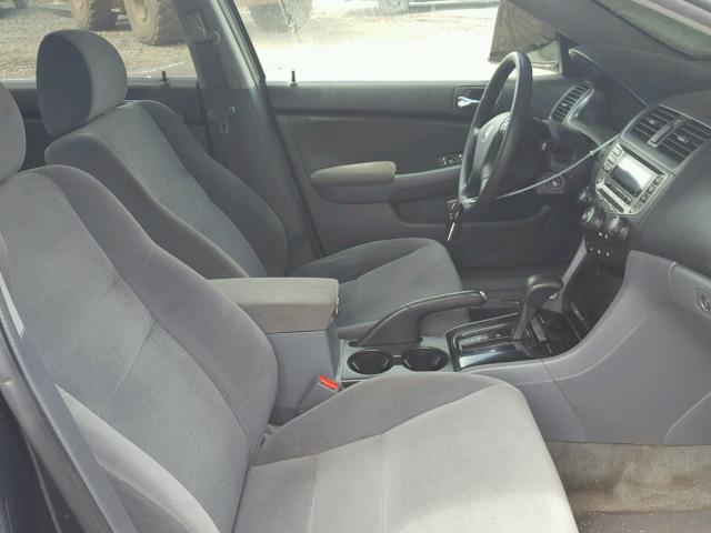 1HGCM563X7A029169 - 2007 HONDA ACCORD SE GRAY photo 5