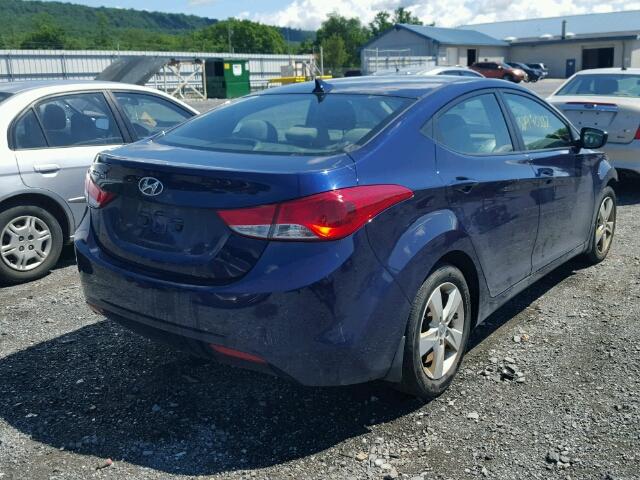 5NPDH4AE5DH290143 - 2013 HYUNDAI ELANTRA GL BLUE photo 4