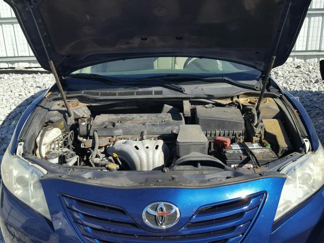 4T1BE46K97U055894 - 2007 TOYOTA CAMRY NEW BLUE photo 7