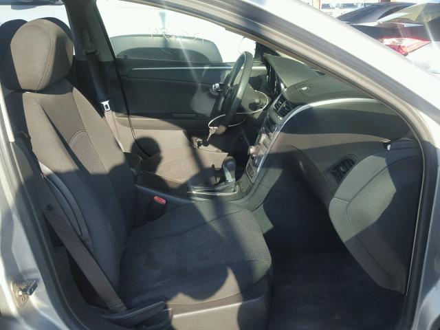1G1ZH57B18F211259 - 2008 CHEVROLET MALIBU 1LT 银色 照片 5