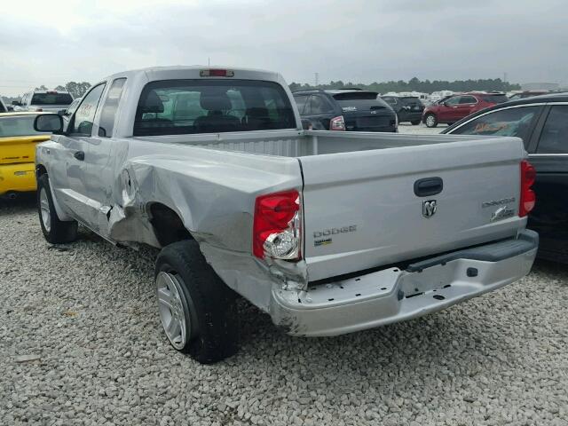 1D7RE3BP7AS233549 - 2010 DODGE DAKOTA SXT SILVER photo 3