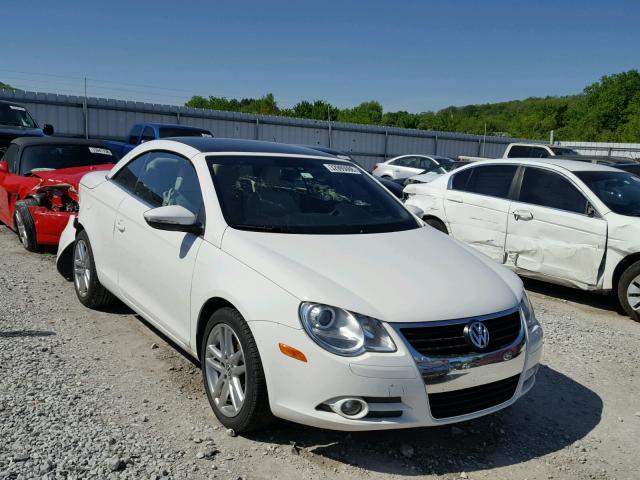 WVWFA71F79V017431 - 2009 VOLKSWAGEN EOS LUX Белый фото 1