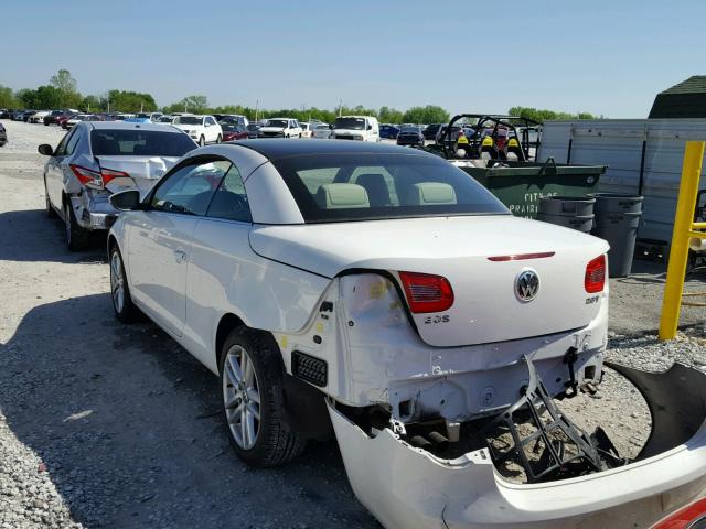 WVWFA71F79V017431 - 2009 VOLKSWAGEN EOS LUX Белый фото 3