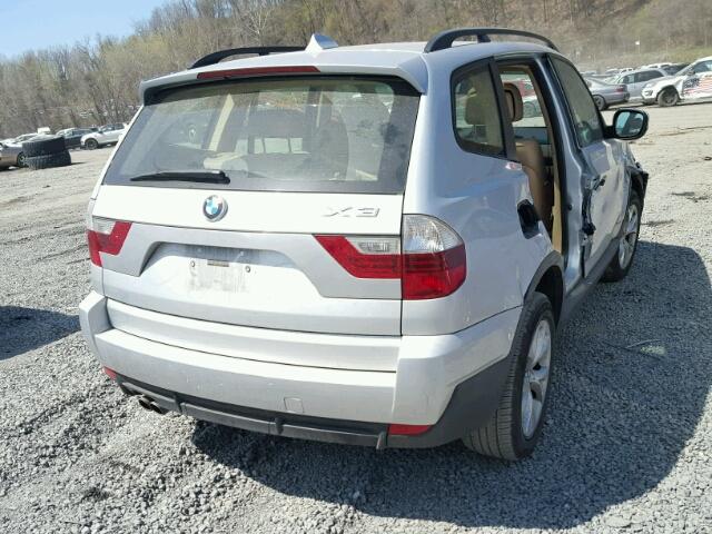 WBXPC9C49AWJ39294 - 2010 BMW X3 XDRIVE3 SILVER photo 4