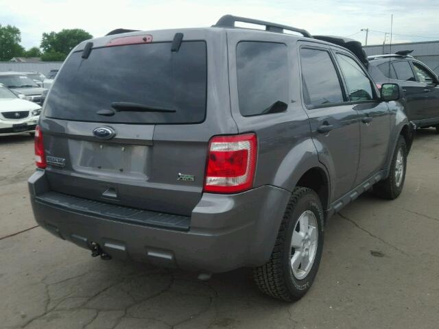 1FMCU0DG1CKA88716 - 2012 FORD ESCAPE XLT GRAY photo 4