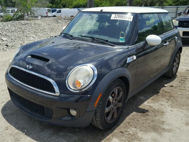 WMWMF735X9TW85553 - 2009 MINI COOPER S BLACK photo 2