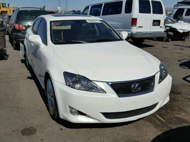 JTHBE262262005694 - 2006 LEXUS IS 350 WHITE photo 1