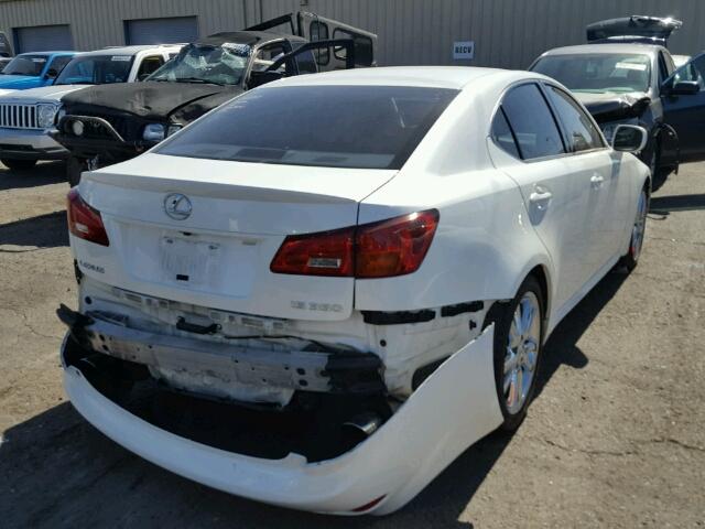 JTHBE262262005694 - 2006 LEXUS IS 350 WHITE photo 4