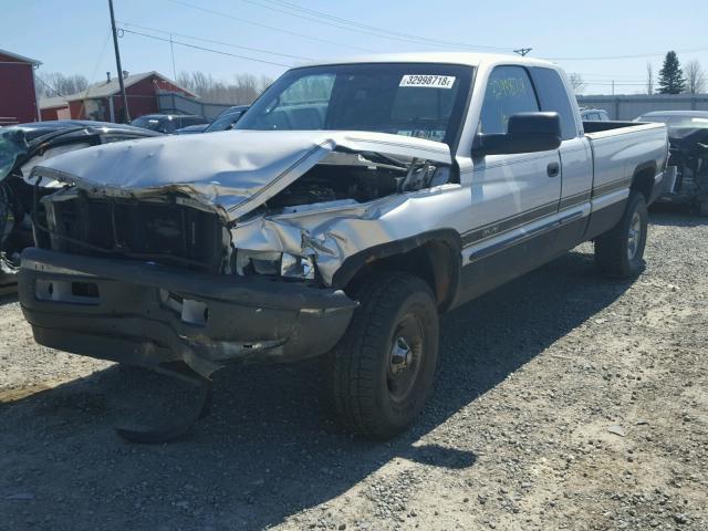 3B7HF13Z11G781383 - 2001 DODGE RAM 1500 SILVER photo 2